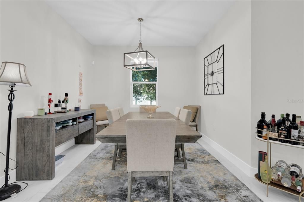 For Sale: $419,900 (4 beds, 2 baths, 1829 Square Feet)