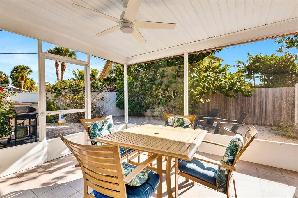 待售: $845,000 (2 贝兹, 0 浴室, 810 平方英尺)