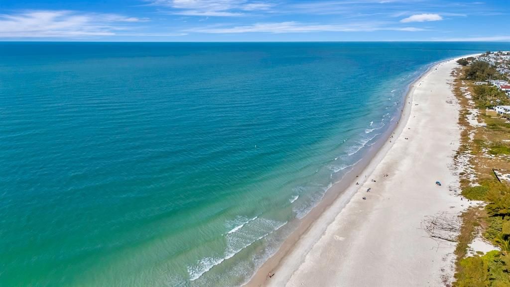 待售: $845,000 (2 贝兹, 0 浴室, 810 平方英尺)