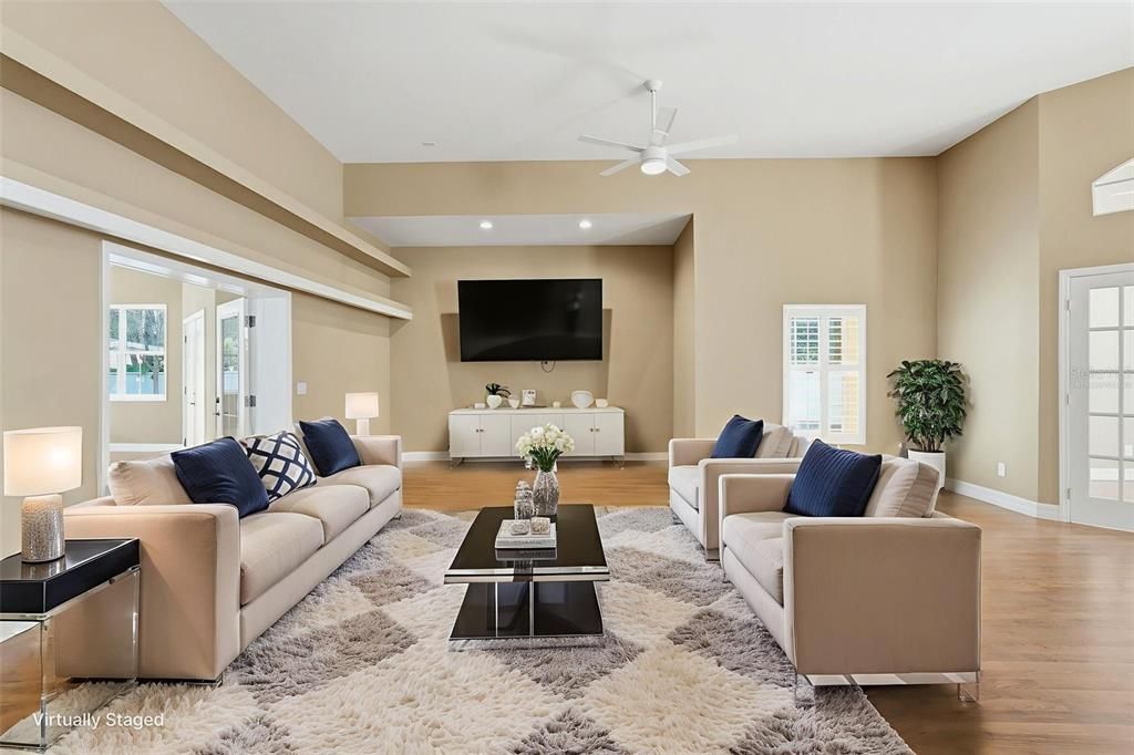 Activo con contrato: $499,900 (3 camas, 2 baños, 3543 Pies cuadrados)