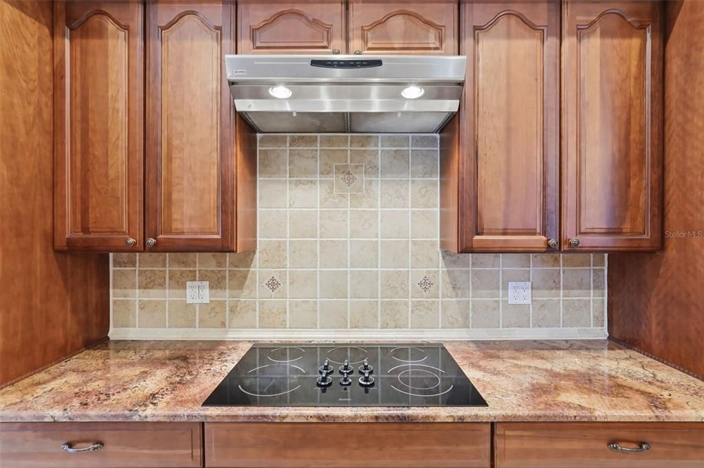 Activo con contrato: $499,900 (3 camas, 2 baños, 3543 Pies cuadrados)