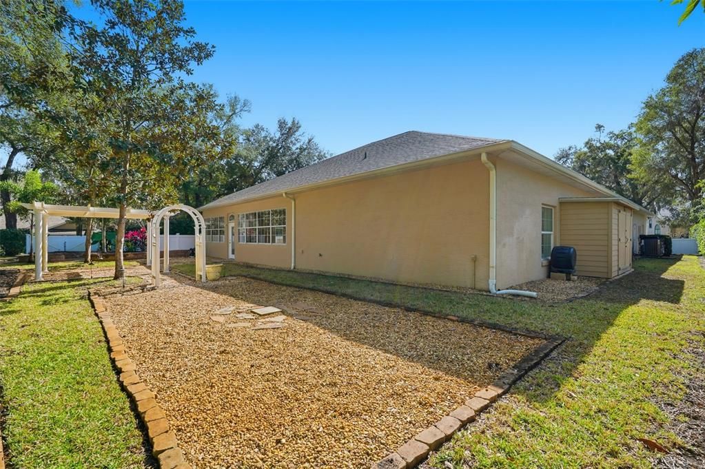 Activo con contrato: $499,900 (3 camas, 2 baños, 3543 Pies cuadrados)