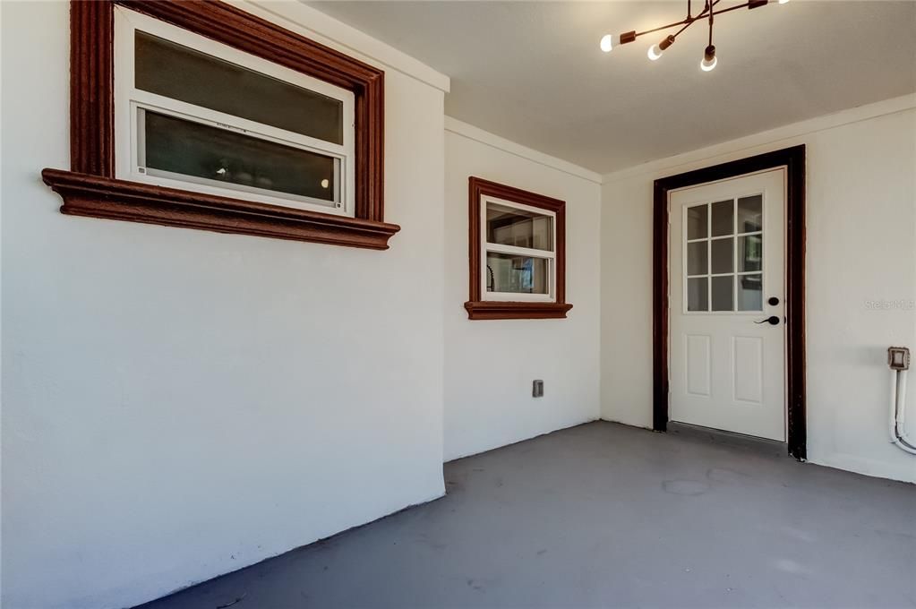 На продажу: $245,000 (3 спален, 2 ванн, 1134 Квадратных фут)