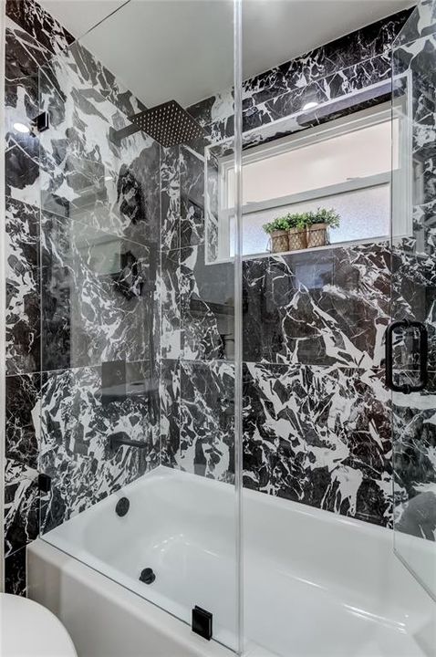 На продажу: $245,000 (3 спален, 2 ванн, 1134 Квадратных фут)