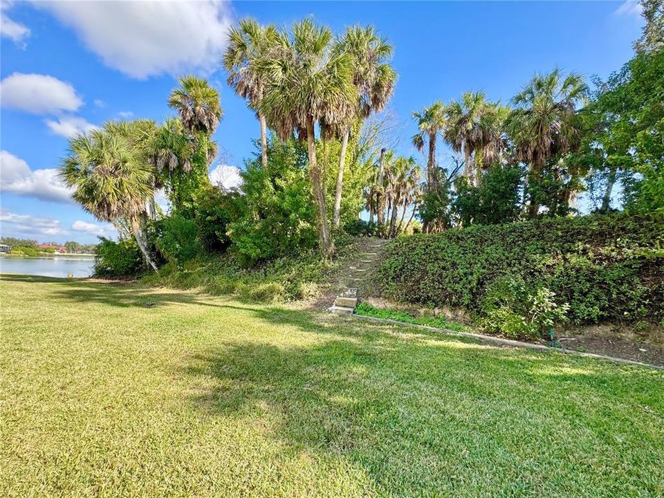 待售: $220,000 (2 贝兹, 2 浴室, 1468 平方英尺)