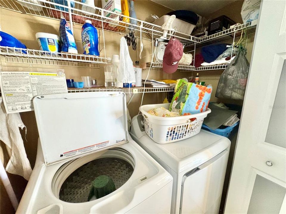 待售: $220,000 (2 贝兹, 2 浴室, 1468 平方英尺)