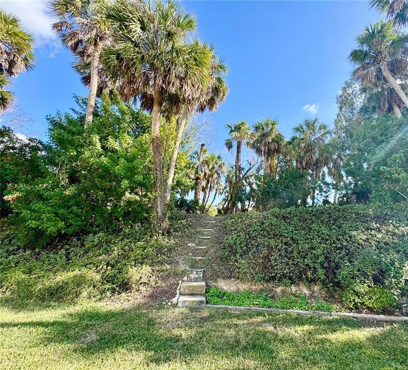 待售: $220,000 (2 贝兹, 2 浴室, 1468 平方英尺)