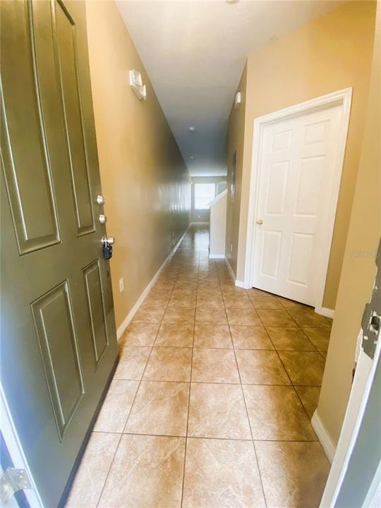 For Rent: $1,900 (3 beds, 2 baths, 1362 Square Feet)