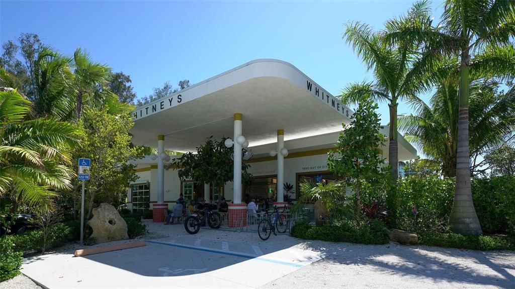 For Sale: $1,100,000 (0.23 acres)