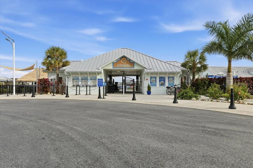 For Rent: $2,199 (3 beds, 2 baths, 1673 Square Feet)