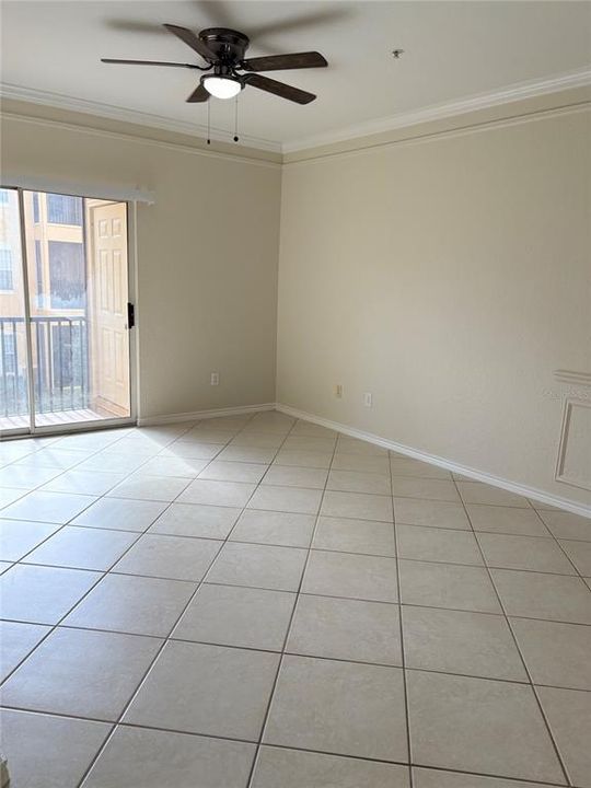 For Rent: $1,700 (1 beds, 1 baths, 656 Square Feet)