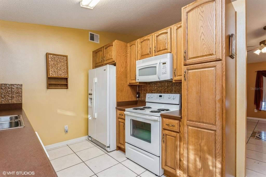 出租: $1,750 (3 贝兹, 2 浴室, 1120 平方英尺)