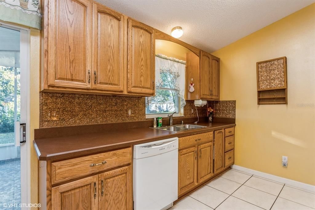 出租: $1,750 (3 贝兹, 2 浴室, 1120 平方英尺)