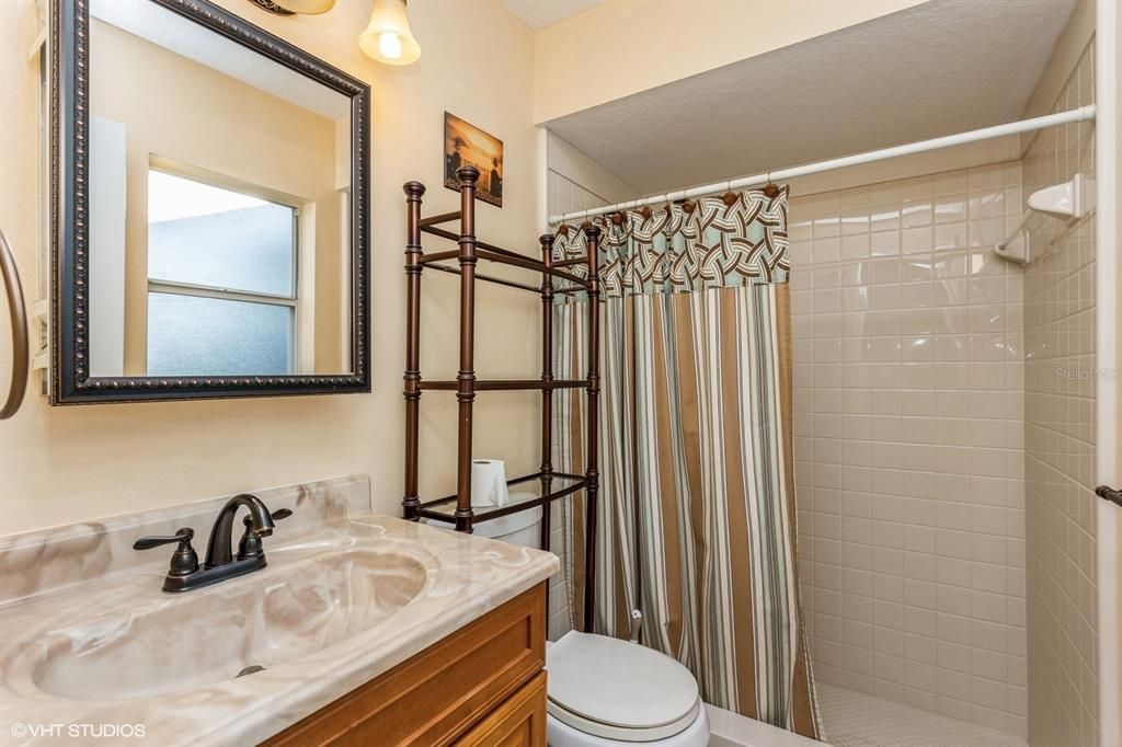 出租: $1,750 (3 贝兹, 2 浴室, 1120 平方英尺)