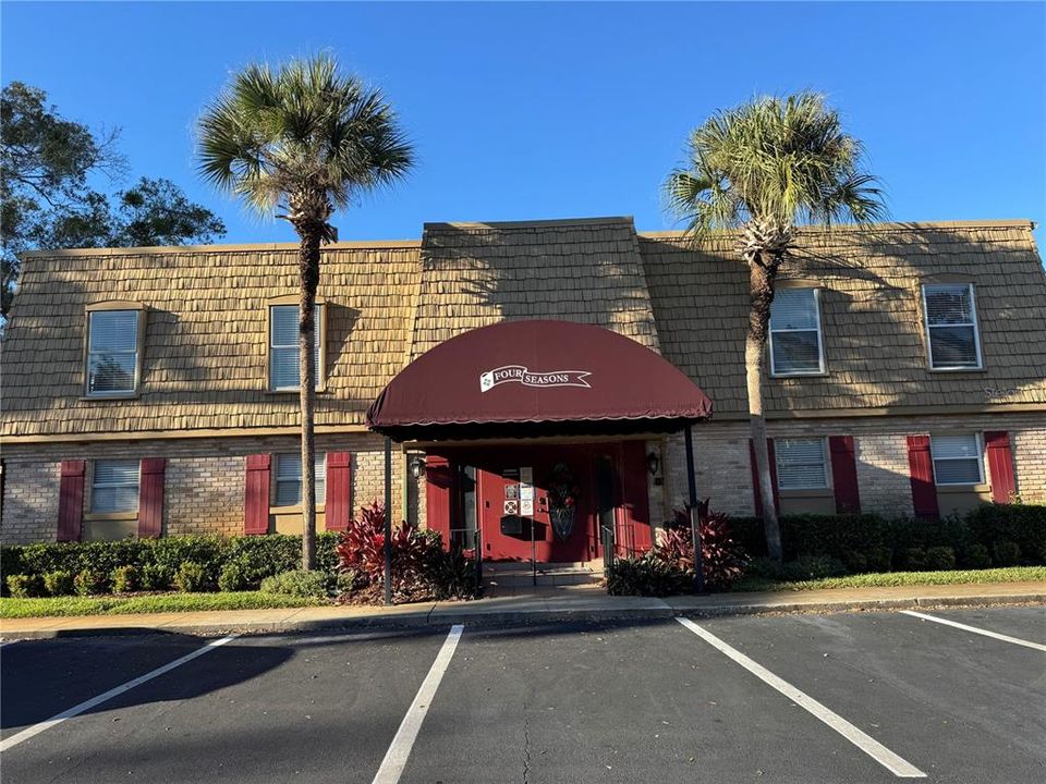 For Rent: $1,795 (2 beds, 1 baths, 1219 Square Feet)