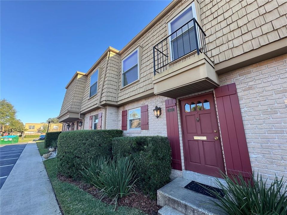 For Rent: $1,795 (2 beds, 1 baths, 1219 Square Feet)