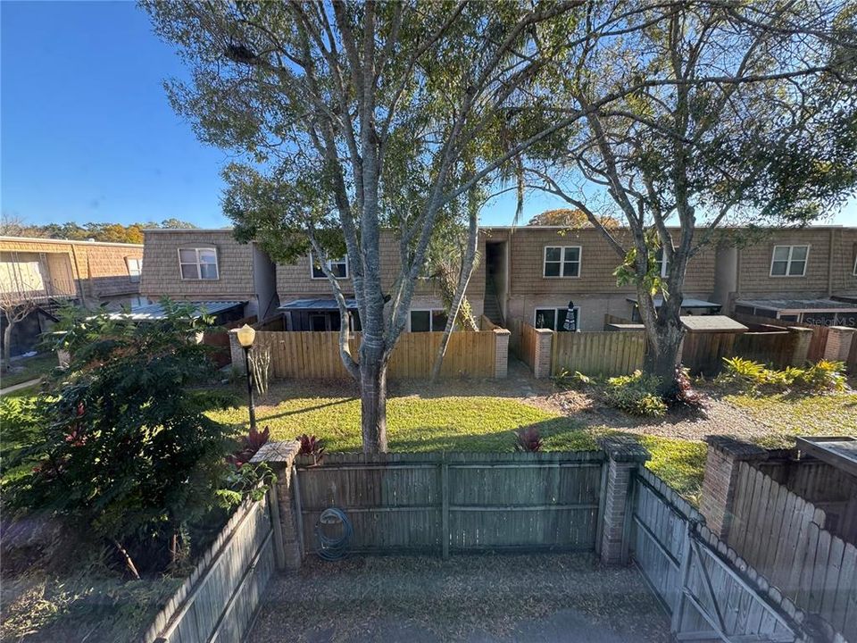 For Rent: $1,795 (2 beds, 1 baths, 1219 Square Feet)