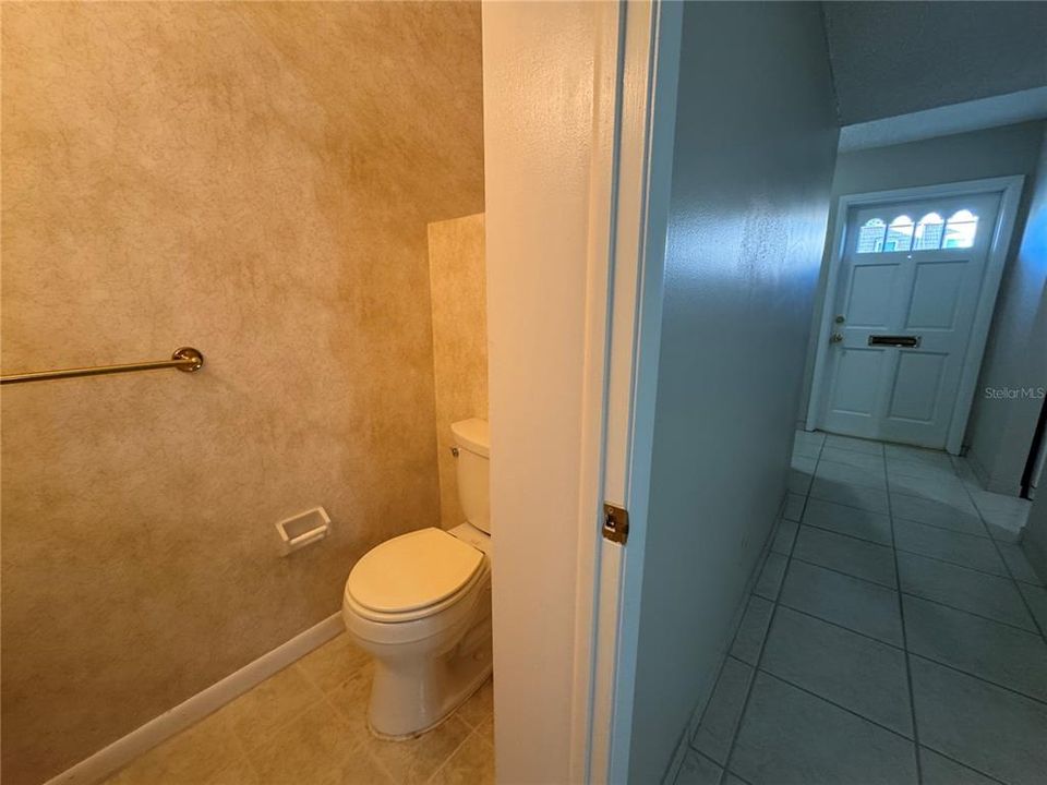 For Rent: $1,795 (2 beds, 1 baths, 1219 Square Feet)