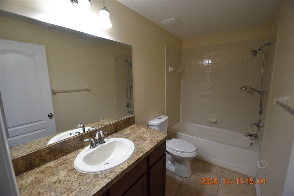 En Renta: $2,295 (3 camas, 2 baños, 1756 Pies cuadrados)