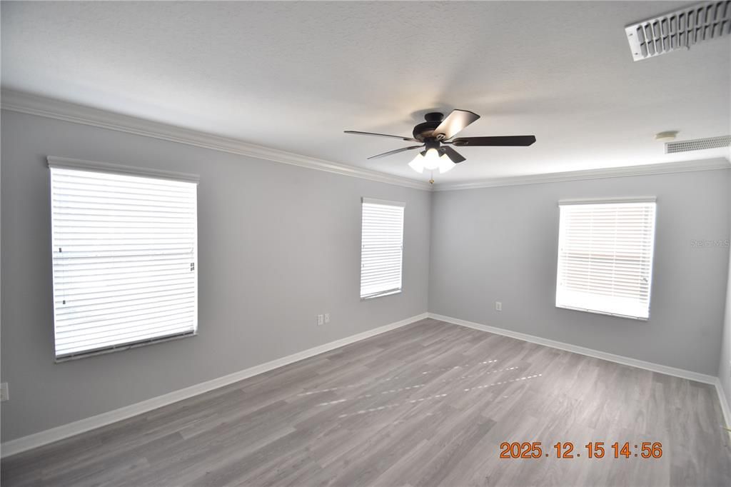 En Renta: $2,295 (3 camas, 2 baños, 1756 Pies cuadrados)