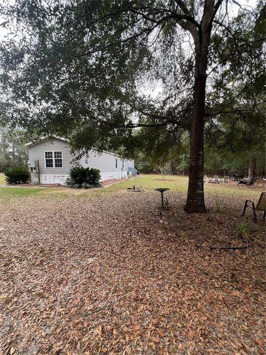 待售: $399,000 (6 贝兹, 4 浴室, 1140 平方英尺)