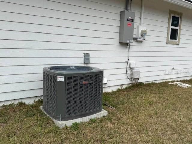 На продажу: $265,000 (3 спален, 2 ванн, 1234 Квадратных фут)