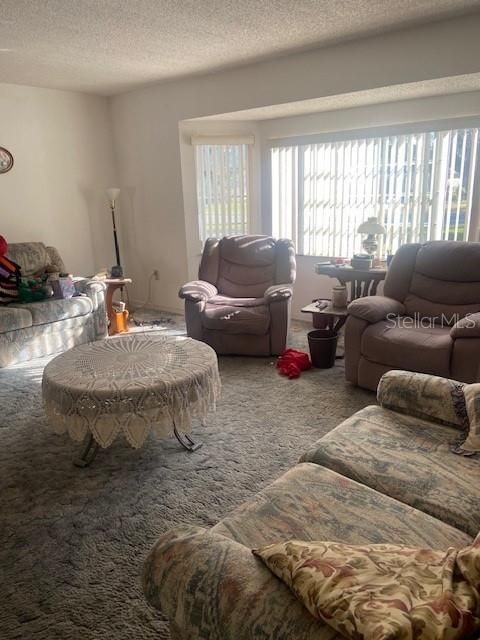 For Sale: $332,400 (3 beds, 2 baths, 1968 Square Feet)