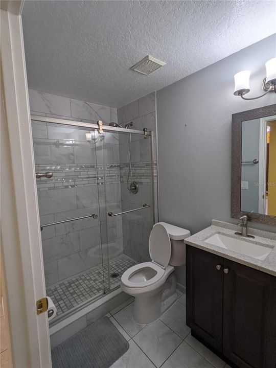 For Rent: $2,800 (4 beds, 2 baths, 1886 Square Feet)