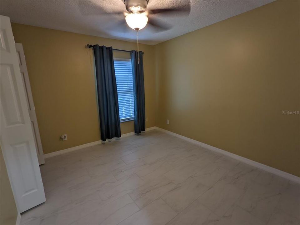 For Rent: $2,800 (4 beds, 2 baths, 1886 Square Feet)