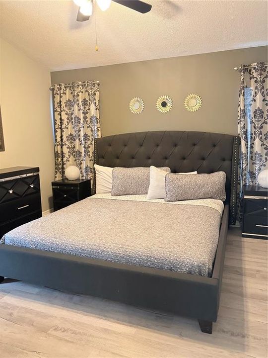 待售: $498,750 (5 贝兹, 4 浴室, 2136 平方英尺)