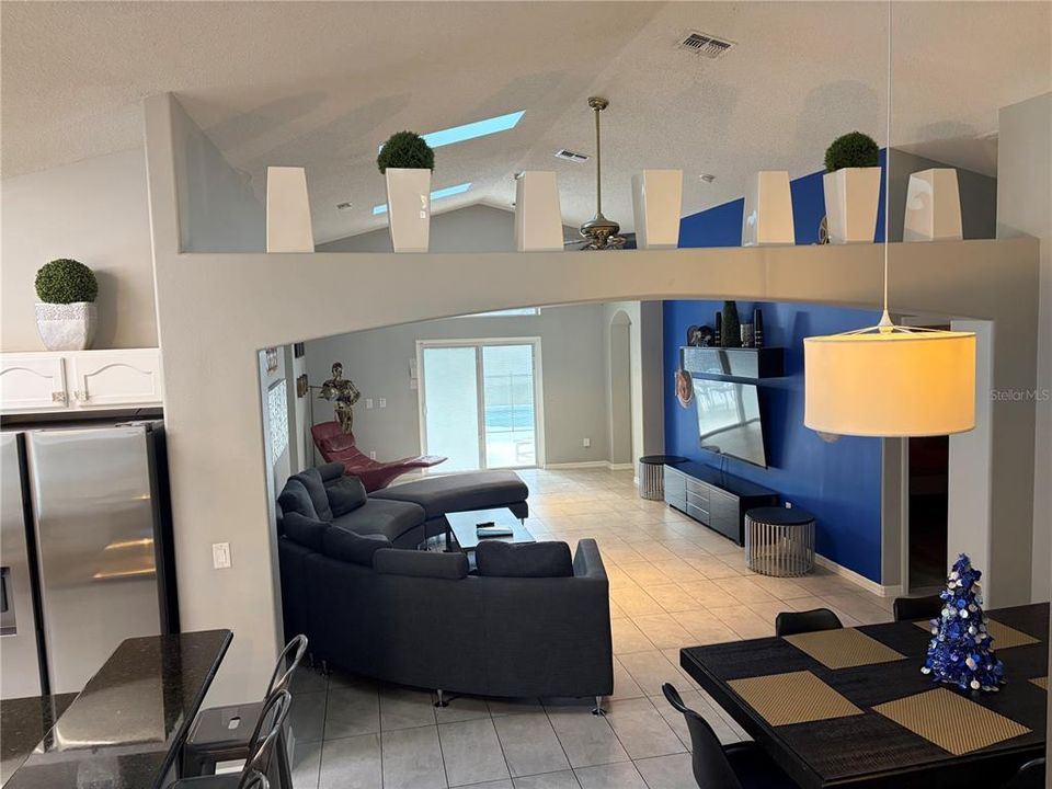 待售: $498,750 (5 贝兹, 4 浴室, 2136 平方英尺)