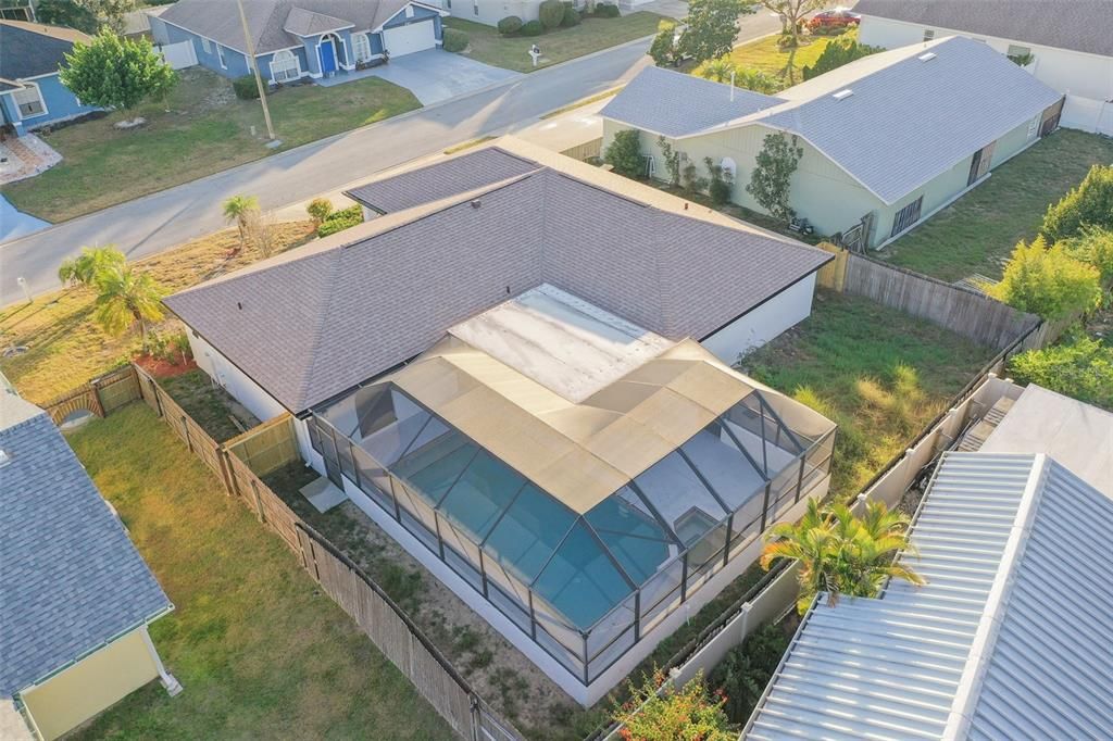 En Venta: $415,000 (4 camas, 3 baños, 2008 Pies cuadrados)