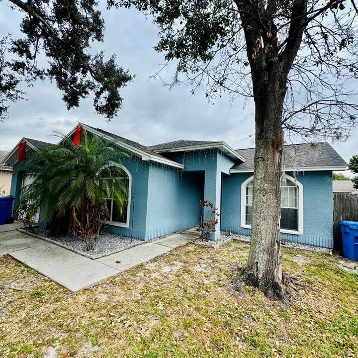 For Sale: $370,000 (3 beds, 2 baths, 1256 Square Feet)
