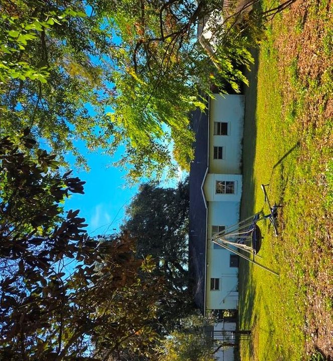 For Rent: $1,995 (3 beds, 2 baths, 1025 Square Feet)