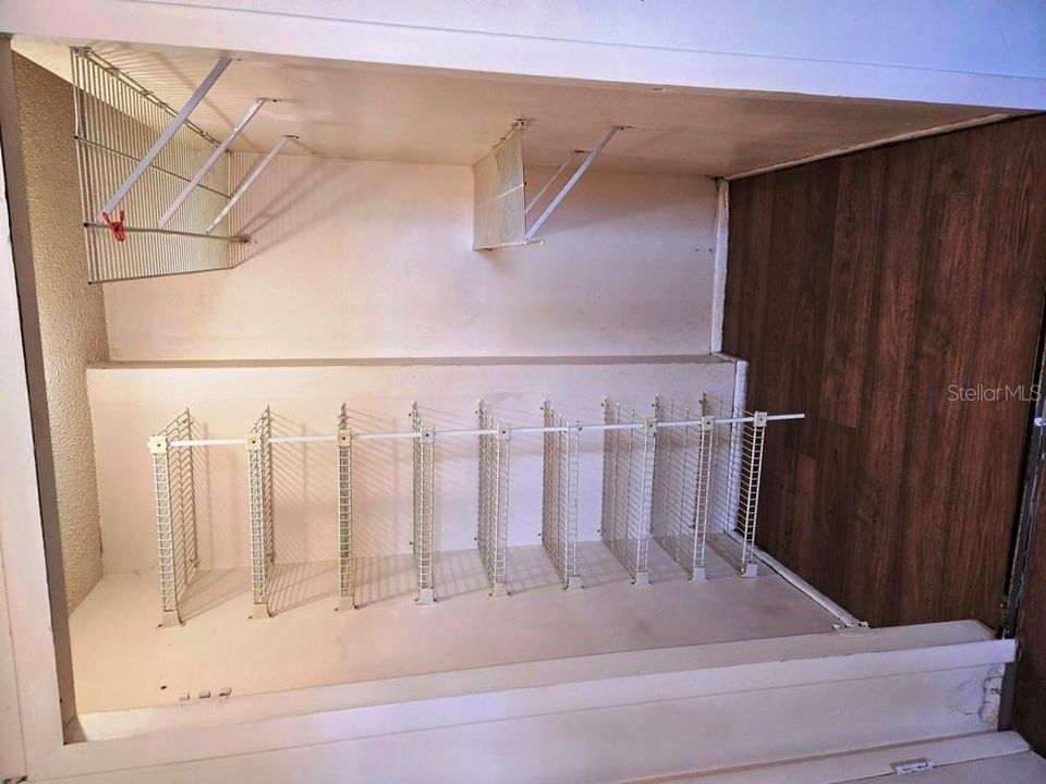 For Rent: $1,995 (3 beds, 2 baths, 1025 Square Feet)