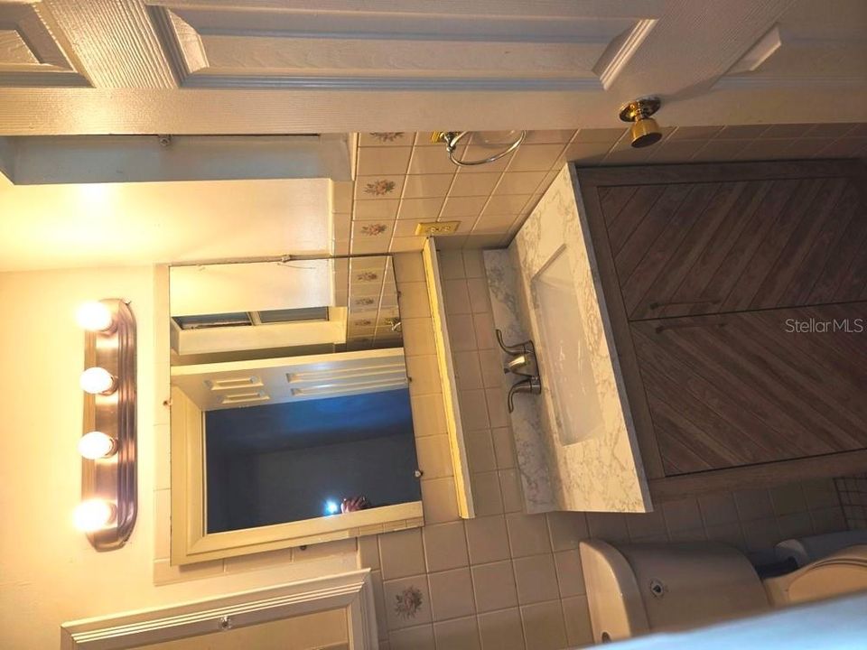 For Rent: $1,995 (3 beds, 2 baths, 1025 Square Feet)