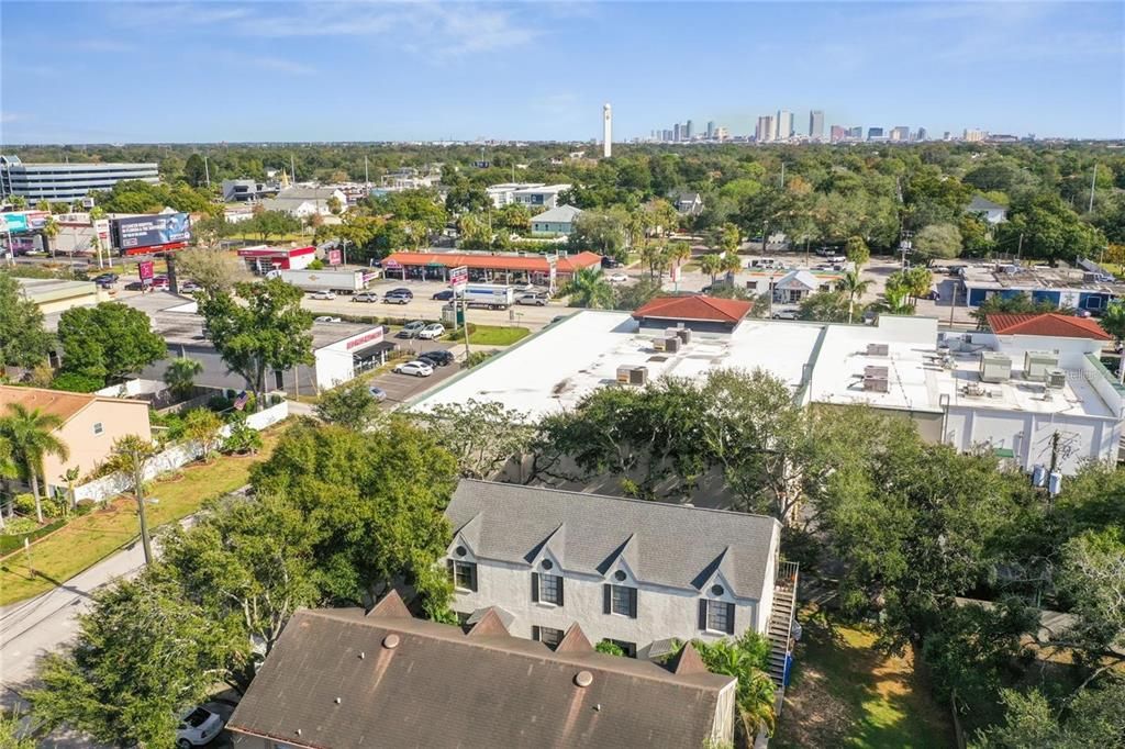 В аренду: $1,650 (2 спален, 1 ванн, 850 Квадратных фут)