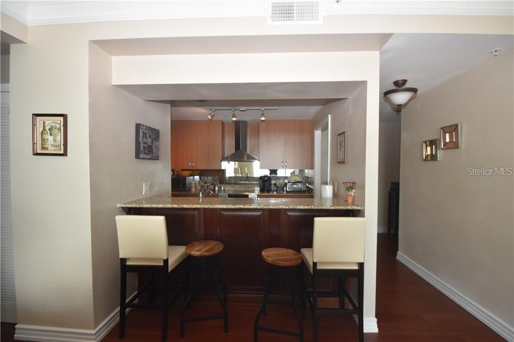 For Rent: $3,495 (2 beds, 2 baths, 1240 Square Feet)