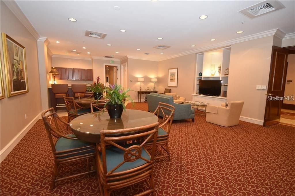 For Rent: $3,495 (2 beds, 2 baths, 1240 Square Feet)