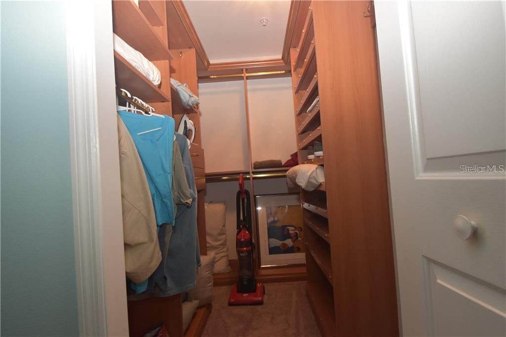 For Rent: $3,495 (2 beds, 2 baths, 1240 Square Feet)