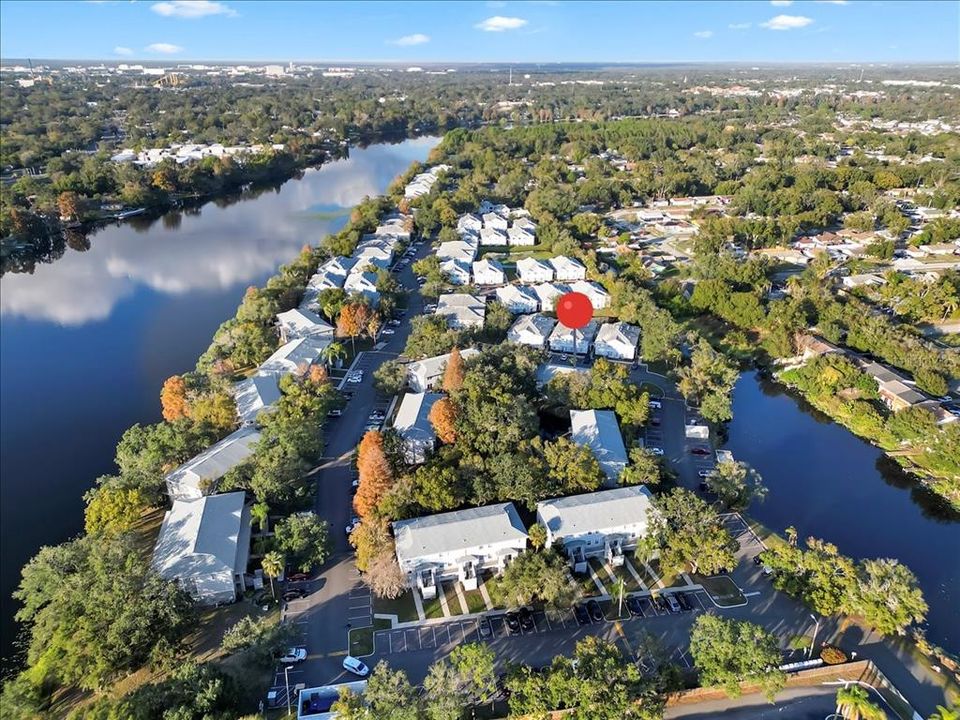 待售: $79,900 (2 贝兹, 1 浴室, 864 平方英尺)