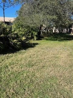 На продажу: $299,000 (2 спален, 2 ванн, 1014 Квадратных фут)