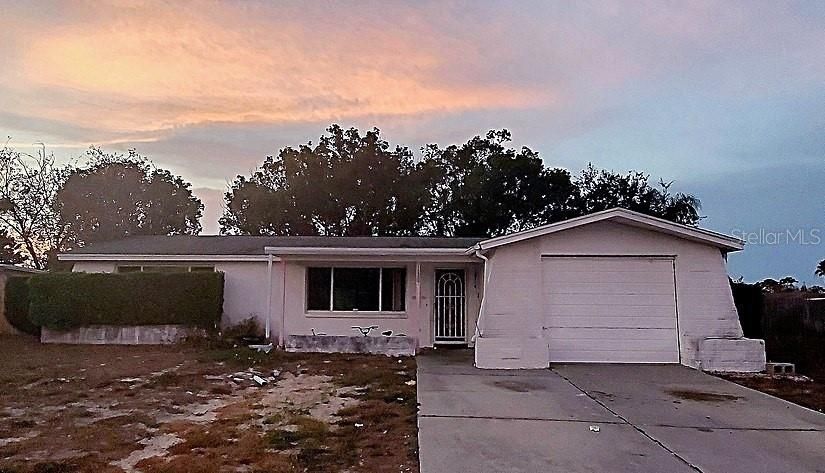 En Venta: $195,000 (3 camas, 2 baños, 1310 Pies cuadrados)