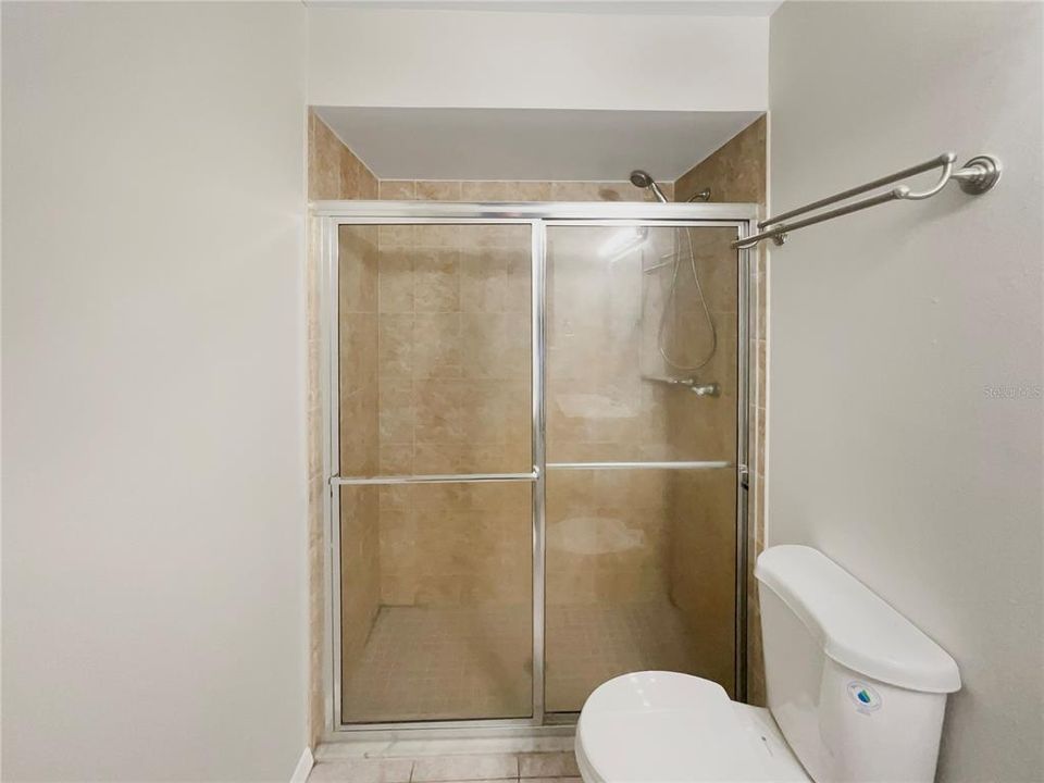 En Venta: $410,000 (3 camas, 2 baños, 1758 Pies cuadrados)