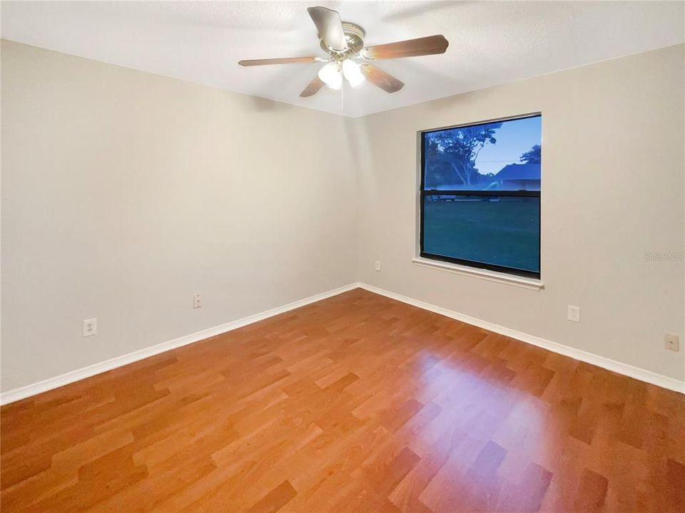 En Venta: $410,000 (3 camas, 2 baños, 1758 Pies cuadrados)