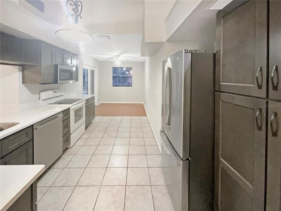 En Venta: $410,000 (3 camas, 2 baños, 1758 Pies cuadrados)