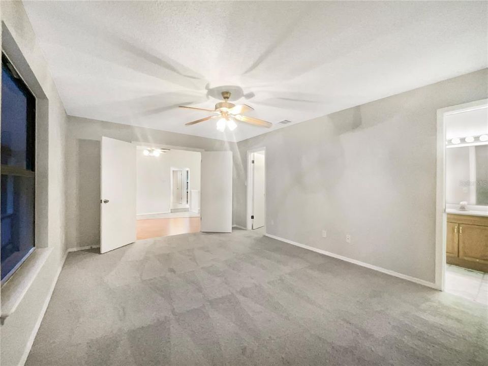 En Venta: $410,000 (3 camas, 2 baños, 1758 Pies cuadrados)