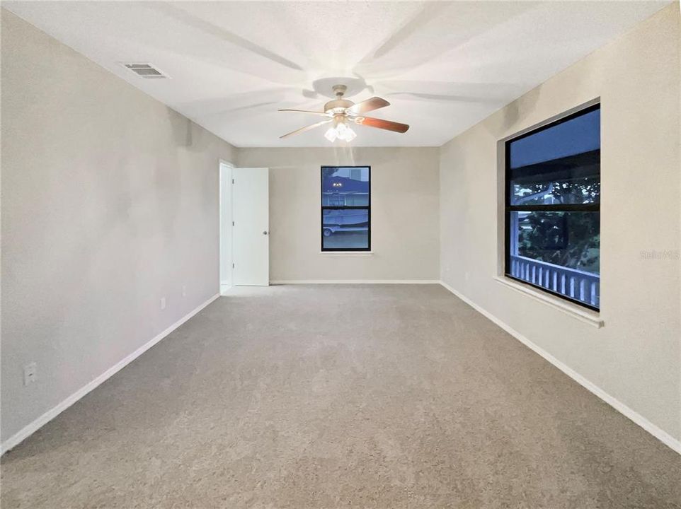 En Venta: $410,000 (3 camas, 2 baños, 1758 Pies cuadrados)