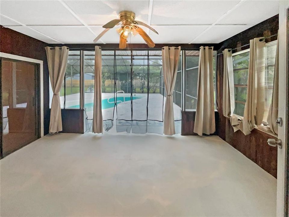 En Venta: $410,000 (3 camas, 2 baños, 1758 Pies cuadrados)