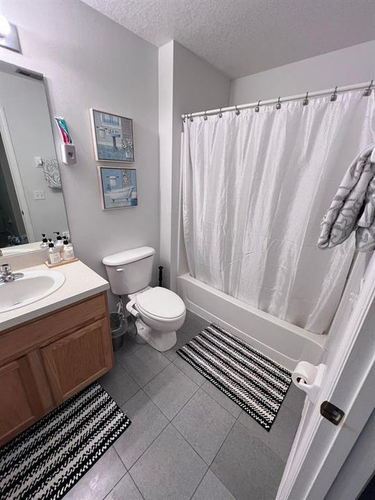 В аренду: $2,400 (3 спален, 2 ванн, 1291 Квадратных фут)